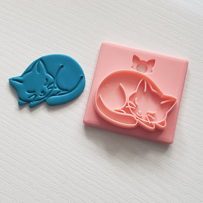 Sleeping Kitty 2 Clay Cutter - STL AND 3MF Digital File Download **Commercial License Included**