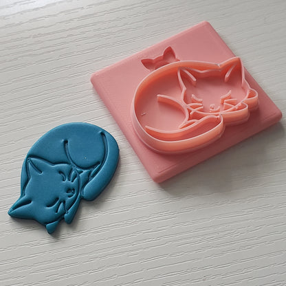 Sleeping Kitty 2 Clay Cutter - STL AND 3MF Digital File Download **Commercial License Included**