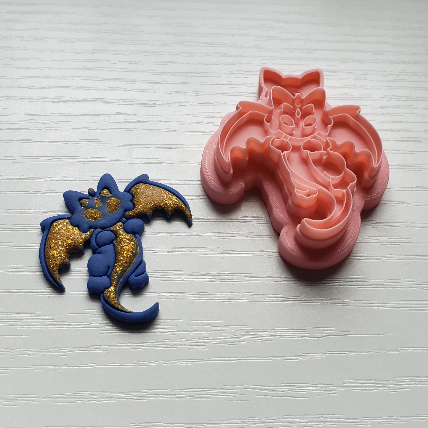 Front Facing Flying Dragon Clay Cutter - STL AND 3MF Digital File Download  **Commercial License Included**