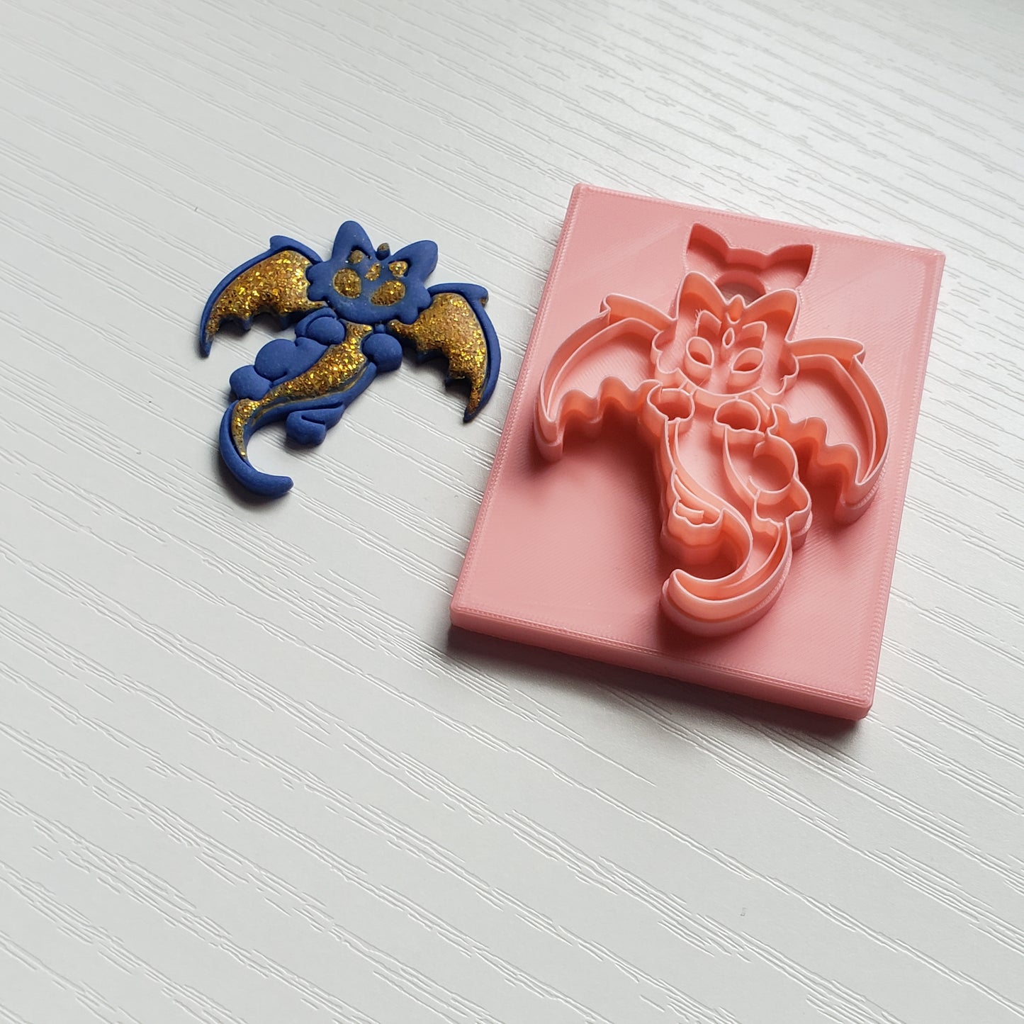 Front Facing Flying Dragon Clay Cutter - STL AND 3MF Digital File Download  **Commercial License Included**